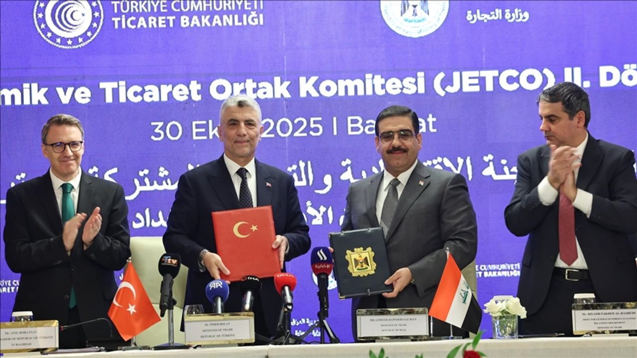 Türkiye ile Irak arasında imzalar atıldı