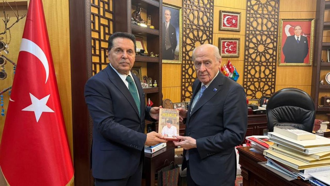 Ahmet Özer’den Bahçeli'ye sürpriz ziyaret