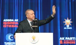 Erdoğan yeniden AK Parti Genel Başkanı seçildi