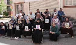 Diyarbakır'da umutlu bekleyiş! "Bu zafer annelerin ve Türkiye'nin zaferi"