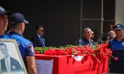Ferdi Zeyrek cenaze namazı ardından toprağa verildi