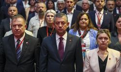 Ankara'da hareketli saatler! Özgür Özel belediye başkanlarıyla görüştü