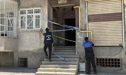 Diyarbakır'da ‘sallandı’ denilen binada son durum!
