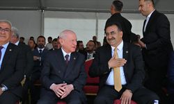 Törene damga vurdu! Bahçeli'nin yanında dikkat çeken isim