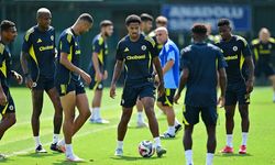 Fenerbahçe'nin Benfica maçı kamp kadrosu açıklandı