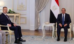 Bakan Fidan Mısır’da! Sisi ile görüştü