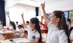 Bakan Tekin duyurdu! Okullarda yeniden zorunlu olacak