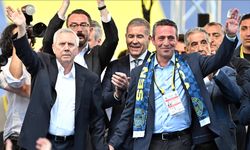Fenerbahçe’de Aziz Yıldırım’dan “adaylık” açıklaması: Bu sürecin parçası olmayı...