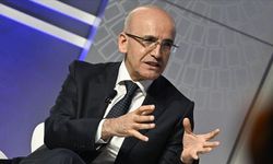 Mehmet Şimşek'ten çarpıcı açıklama! "Eşel mobil olmasaydı mazot 103 TL olacaktı"