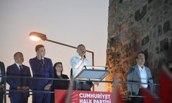 Özgür Özel'den hayrete düşüren füze testi açıklaması