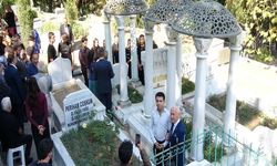 Ünlü sanatçıya büyük vefa: Mezarına akın ettiler
