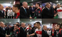 Cumhurbaşkanı Erdoğan A Milli Futbol Takımı'nı tebrik etti