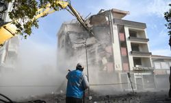 Büyük deprem uyarısı! Prof. Dr. Övgün Ahmet Ercan: Taşının! Çok az ev ayakta kalır