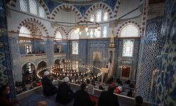 Cuma hutbesinde o konuya dikkat çekildi! "İbretlik bir durumdur"