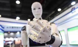 İnsansı robot kesintisiz 106 kilometre yürüdü! Guinness Rekorlar Kitabı'na girdi