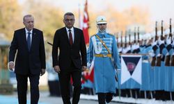 Cumhurbaşkanı Erdoğan Tufan Erhürman’ı böyle karşıladı