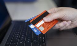 Kredi kartı ve faiz düzenlemesi Resmi Gazete'de!