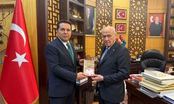 Ahmet Özer’den Bahçeli'ye sürpriz ziyaret