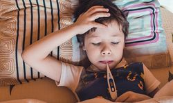 Çocuklarda bu belirtilere dikkat! Uzmanından virüs uyarısı