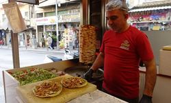 Bu esnafı gören şaşıp kalıyor! 35 TL'ye döner satıyor