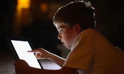 16 yaş altına artık yasak! Yürürlüğe girdi