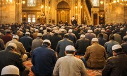 Cuma Hutbesi: "Allah’ın ipine, sımsıkı sarılın"