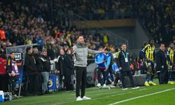 Tedesco açıkladı! Yıldız isim uzun süre sahalarda yok