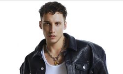 Şarkıcı Edis hakkında neden yakalama kararı çıkarıldı?