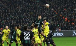 Fenerbahçe Galatasaray'ın ensesinde! Süper Lig 20. Hafta Puan Durumu