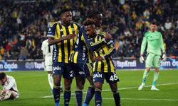 Fenerbahçe 4-1 Gaziantep FK karşısında farklı kazandı! Yıldız futbolcudan hat-trick