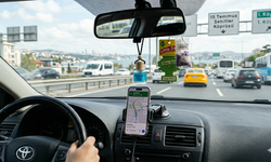 Araçta telefon tutucu yasaklandı mı? Resmi açıklama geldi