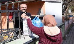 Bu bakkalda para yerine dua geçiyor!