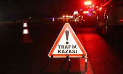 Zincirleme trafik kazası! Eski bakanlar dahil 8 kişi yaralandı