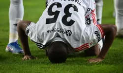 Beşiktaş'ta korkutan sakatlık! Bir anda kendini yere bıraktı