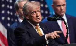 Trump'tan Rusya ve Çin'e İran uyarısı