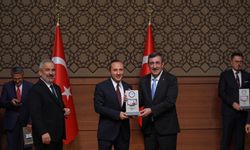 ÜLKE TV Ankara Temsilcisi Mustafa Pala'ya ödül