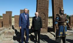 Cumhurbaşkanı Erdoğan, Selçuklu Meydan Mezarlığı'nı ziyaret etti