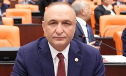 Yeni Partili Melih Meriç'e bıçaklı saldırı