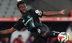 Aşk uğruna Süper Lig ekibini terk etti