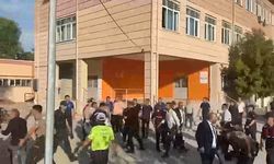 Manisa’da okula silahlı saldırı: Yaralılar var!