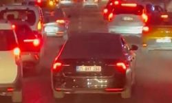 Yazıklar olsun! Yapılan anonsa rağmen itfaiyeye yol vermedi