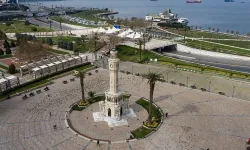 Eski İzmir Büyükşehir Belediye Başkanı hayatını kaybetti