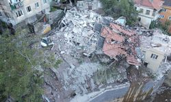 Zonguldak'ta bina çöktü: 1 kişi hayatını kaybetti, 1 kişi kurtarıldı