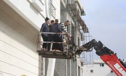 Mersin’de mağaza yangını: 80 kişi tahliye edildi