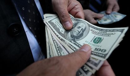 1 haftada 2 milyar dolar yükseldi