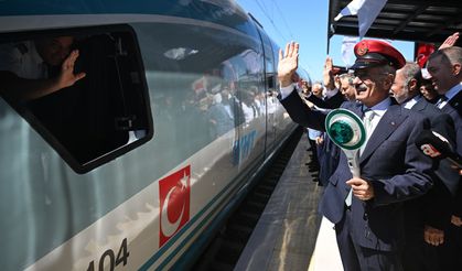 Sakarya'da çifte açılış! 900 tır...