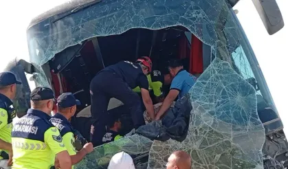 Yolcu otobüsünde kaza!