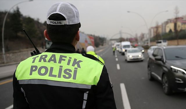 Büyük ceza geliyor! Trafikte bunu yapan yandı…