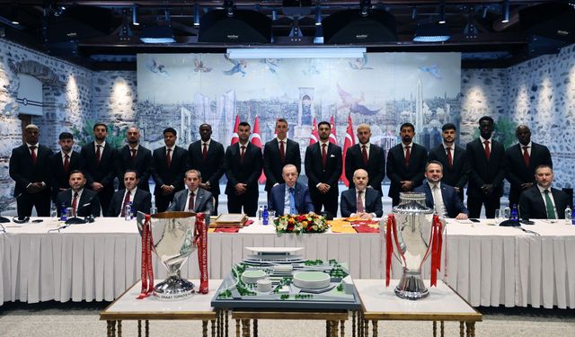 Erdoğan, Süper Lig şampiyonu Galatasaray'ı kabul etti