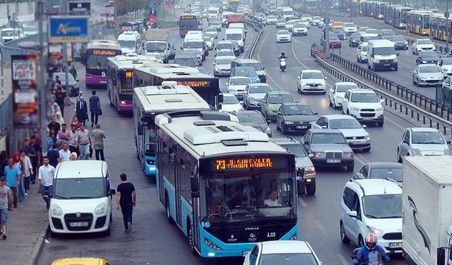 İBB'den paralarını alamadılar! Özel halk otobüsleri kontak kapatacak